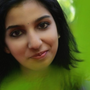 Hari Priya's avatar