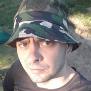 Leanid Maroz's avatar