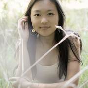 Tina Nguyen's avatar