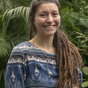 Elena Michel's avatar