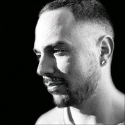 Louis Thomas's avatar