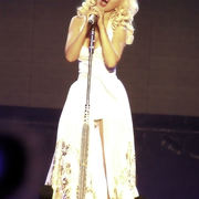 {@FREE@} Christina Aguilera - La Fuerza Album Download's avatar