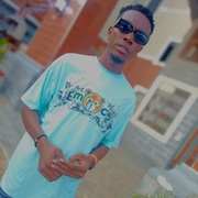 Romanus Oke's avatar