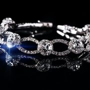Luxury Fashionista's avatar