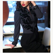 Adara Khan's avatar