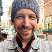 Aaron Biebert's avatar