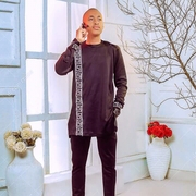 Favour Oparah's avatar