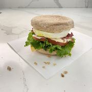 Chrissy Farouvkishi's avatar