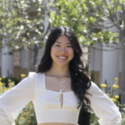 Angela Dang's avatar