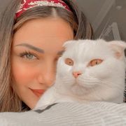 bisma butt's avatar