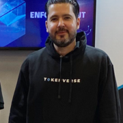 Renato Preti's avatar