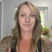 Nora Brannon's avatar