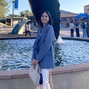 Vanessa Tello's avatar