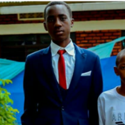Raphael NIBISHAKA's avatar
