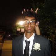 Rishi Vallabhaneni's avatar