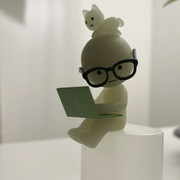 Nini Ajayi's avatar