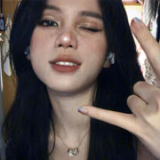 Aurora Lim's avatar