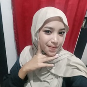 Putri Anjani's avatar
