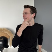 Harrison Seeley's avatar