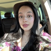 Valentina Sanchez's avatar