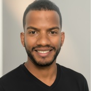 Sergio Ravelo's avatar