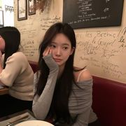chriza lee0516's avatar