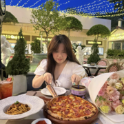 Phuong Le