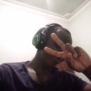 stephen kayira's avatar