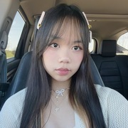 Chloe Chan's avatar